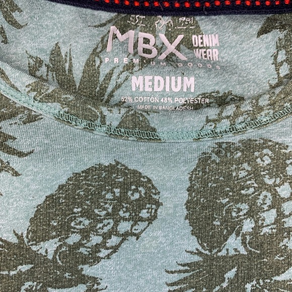 MBX Denim Men’s Pineapple 🍍 t-shirt- Medium - Picture 3 of 3